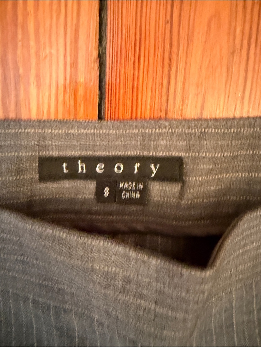 Women’s Theory Gray Pinstripe Wide-Leg Pants - Picture 3 of 3